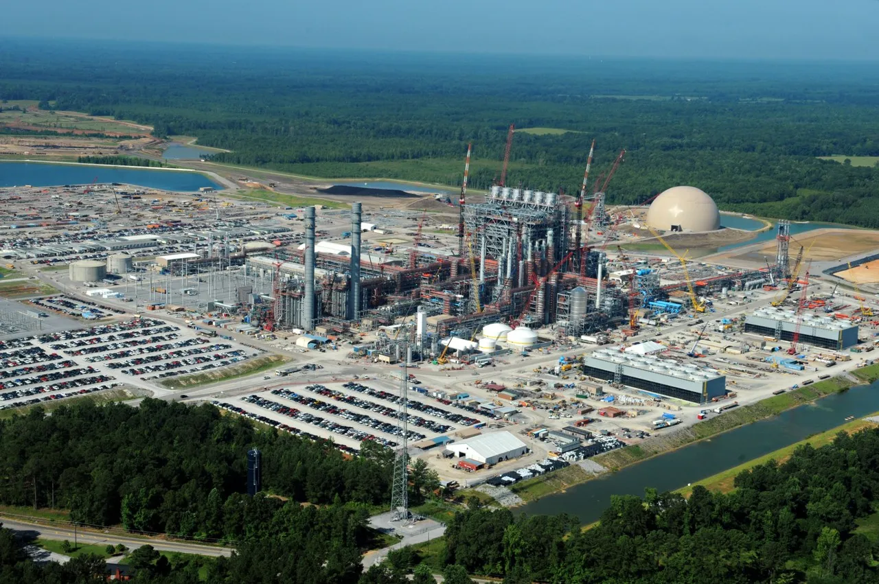 Coal gasification facility during construction